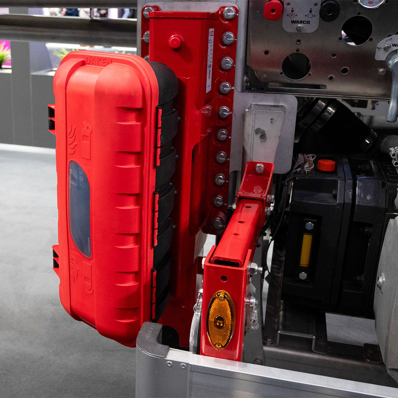 strike_lifestyle_closed